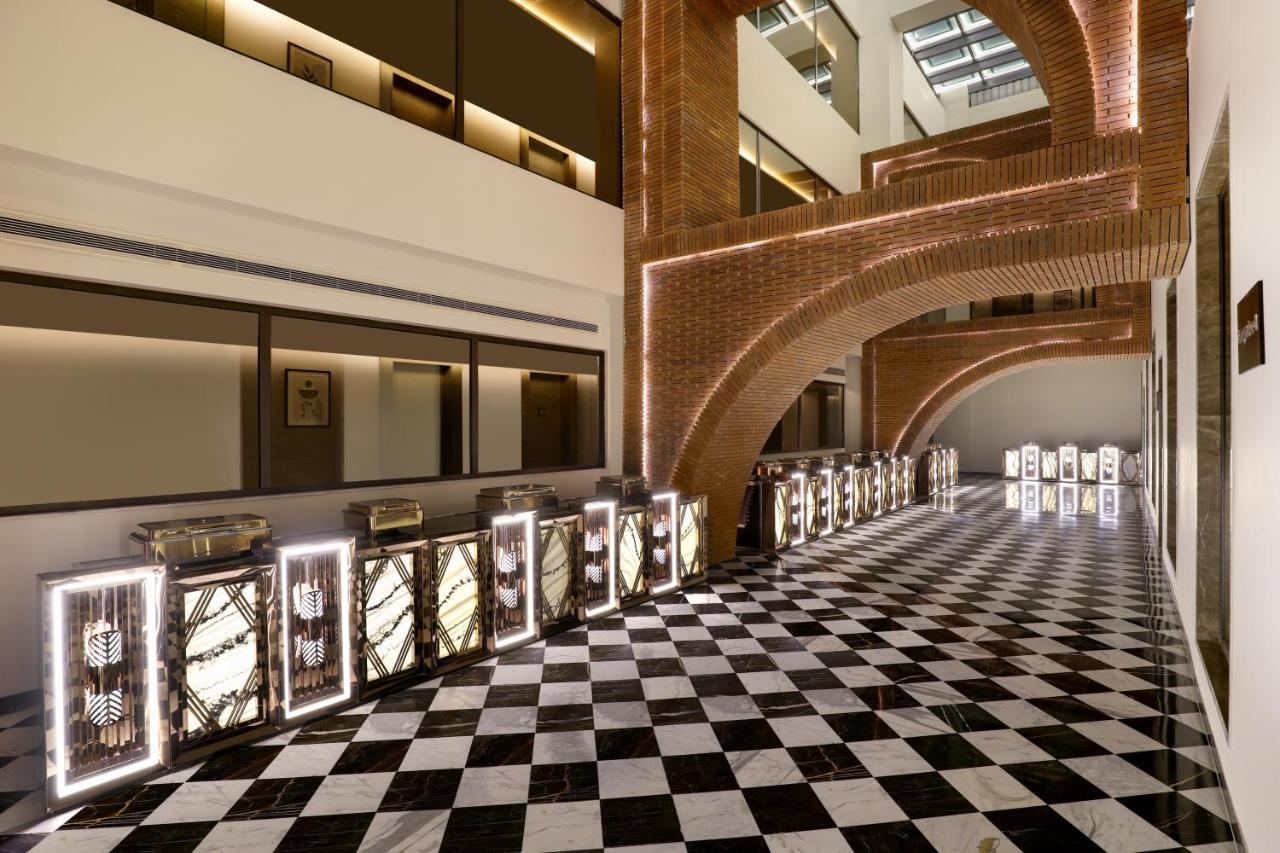 Lemon Tree Hotel, Hisār Exterior photo