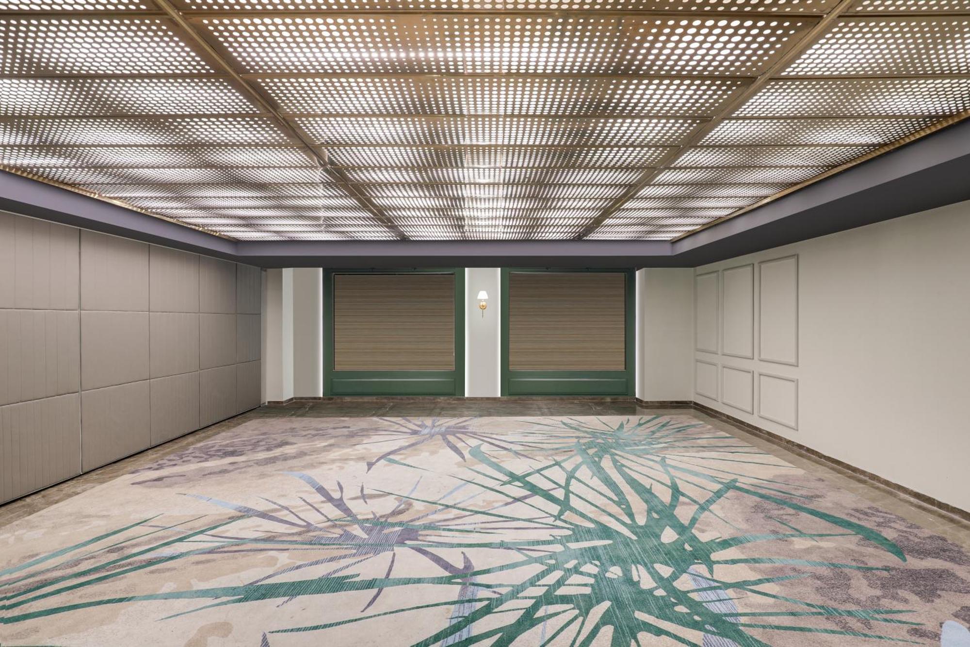 Lemon Tree Hotel, Hisār Exterior photo