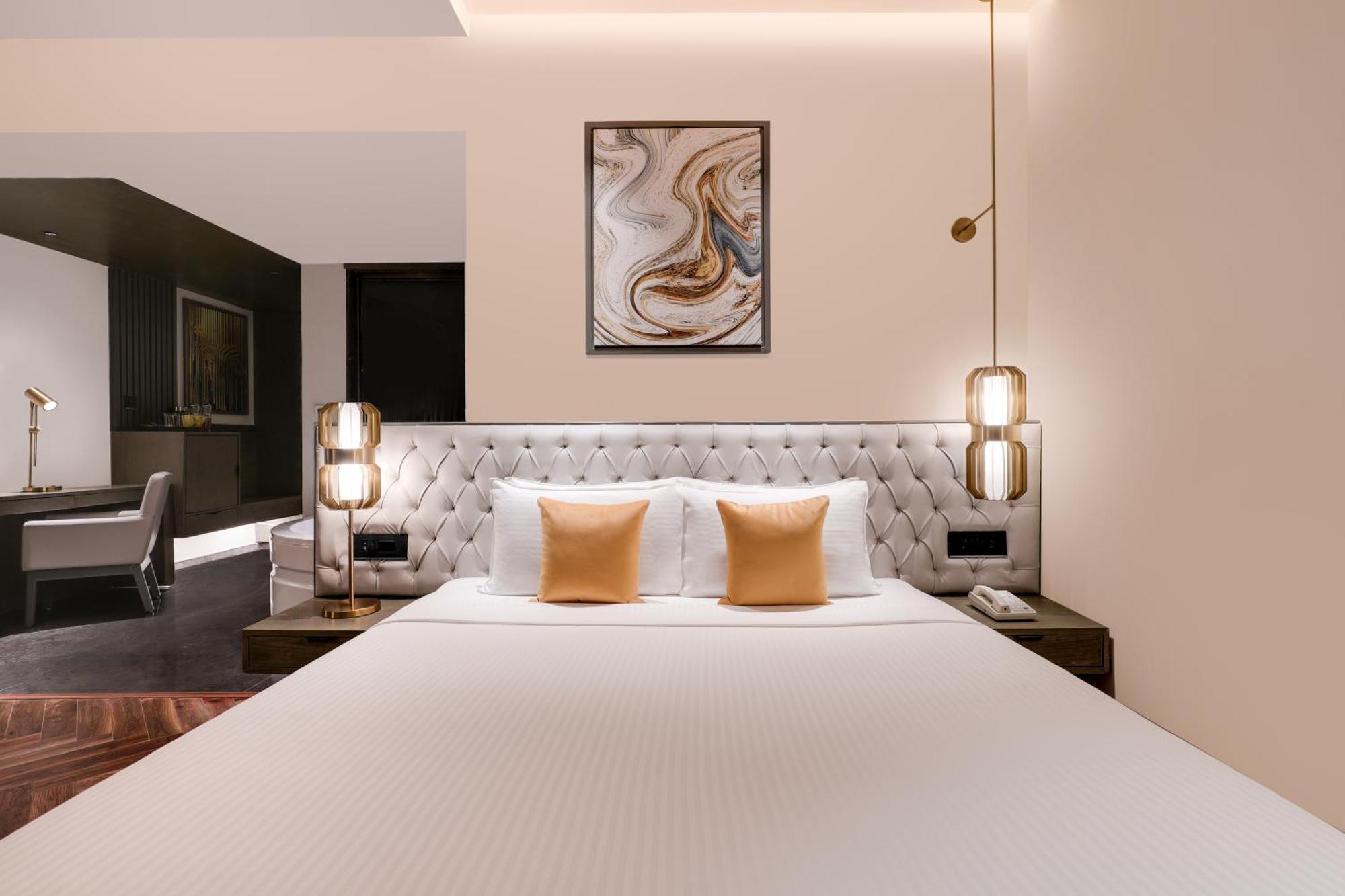 Lemon Tree Hotel, Hisār Room photo