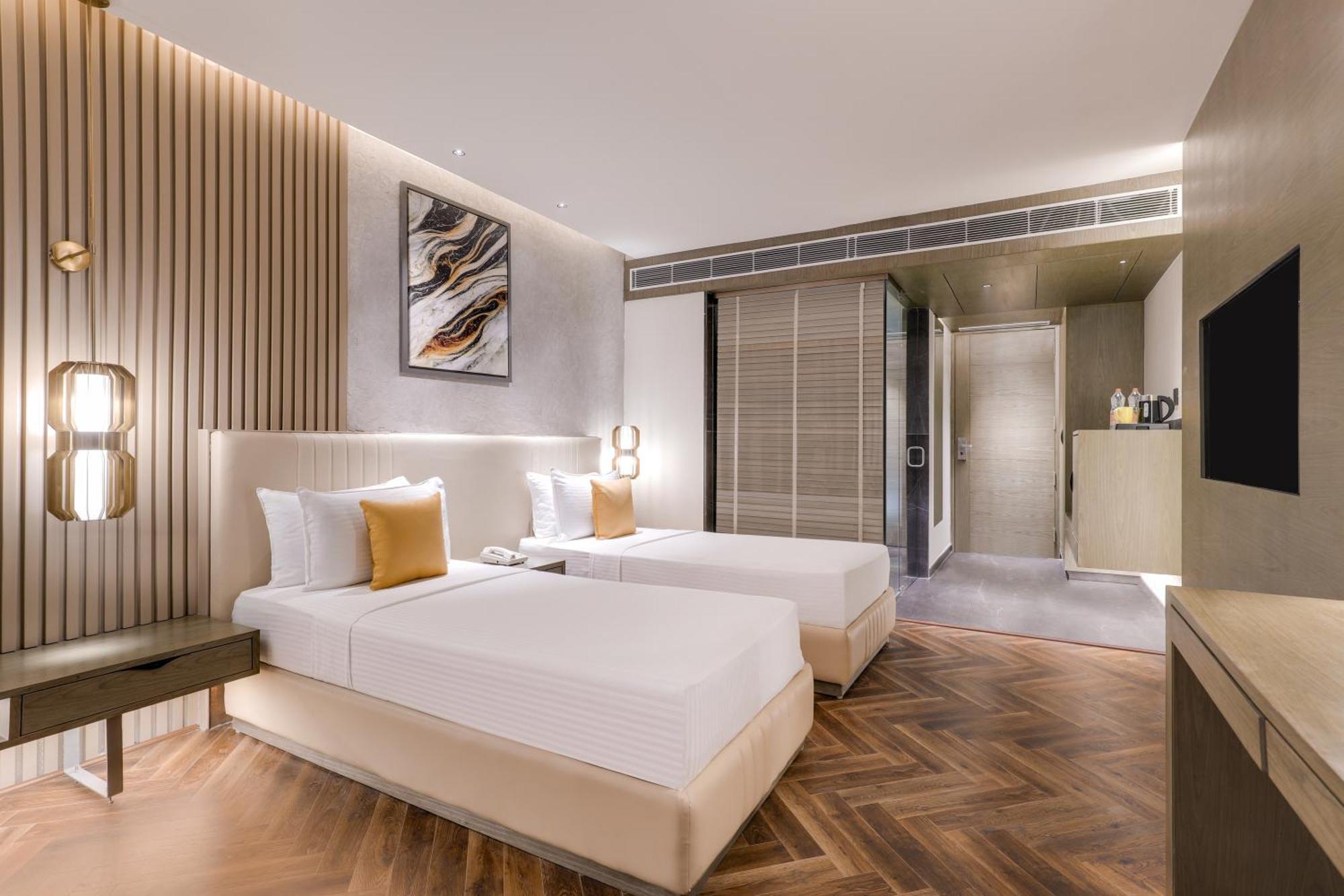 Lemon Tree Hotel, Hisār Room photo